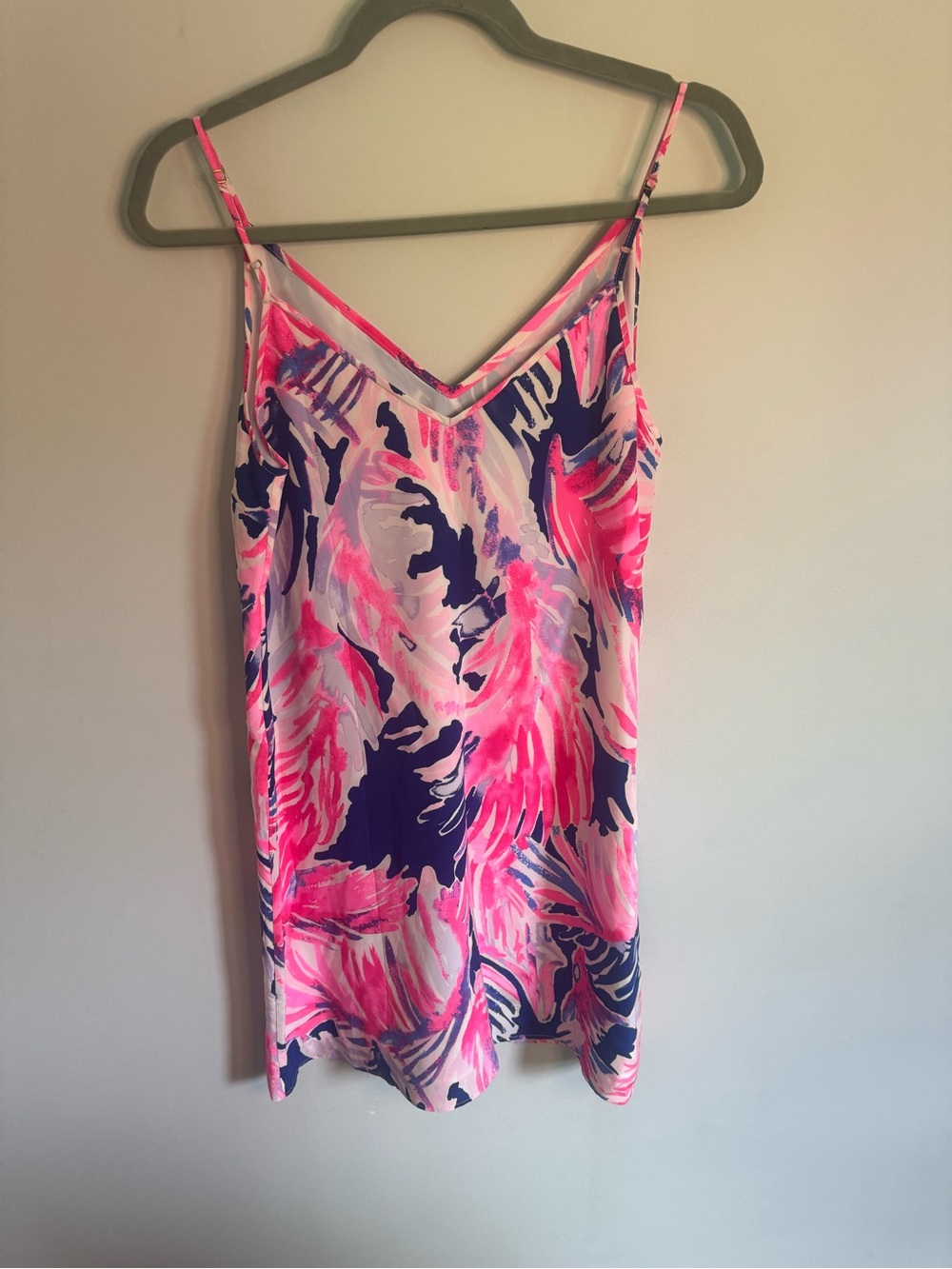 NWOT Lilly Pulitzer Pink & Navy Floral Print silk Slip Dress size small